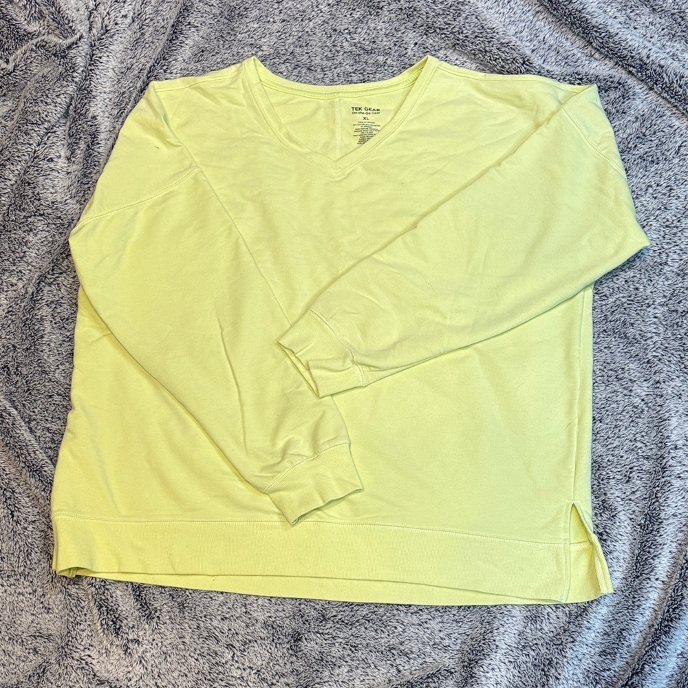 Tek Gear sweatshirt